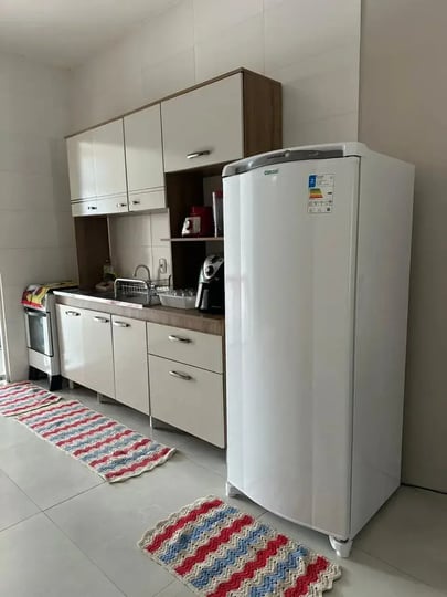 Casa com 3 dormitórios sendo 1 suíte e 2 vagas de garagem em Itapoá