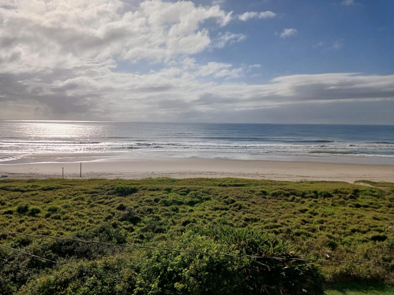 Duplex Frente para o Mar- Bairro Brejatuba – Guaratuba/PR