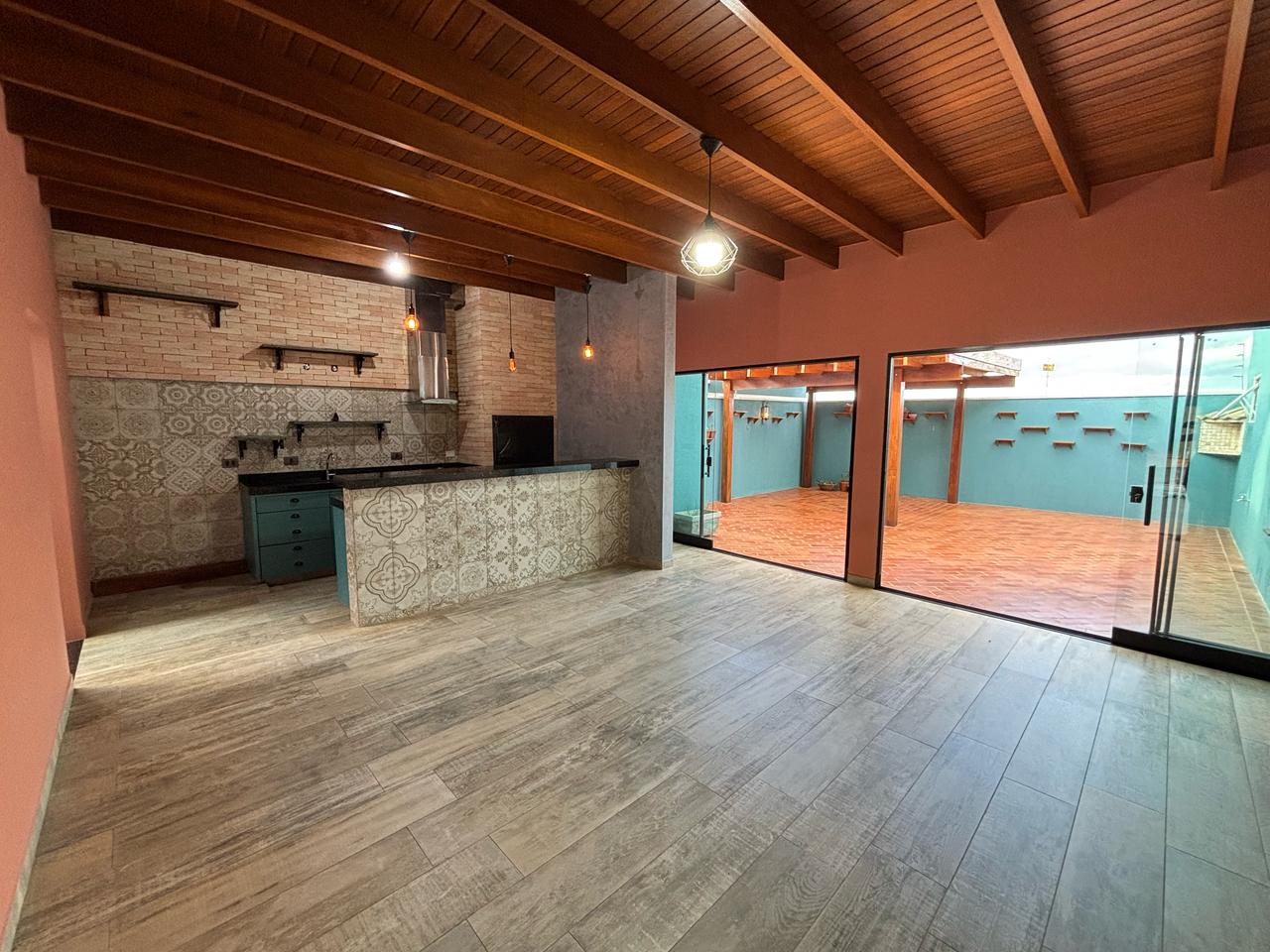 Casa Premium em Ribeirão Claro – Conforto e Contato com a Natureza