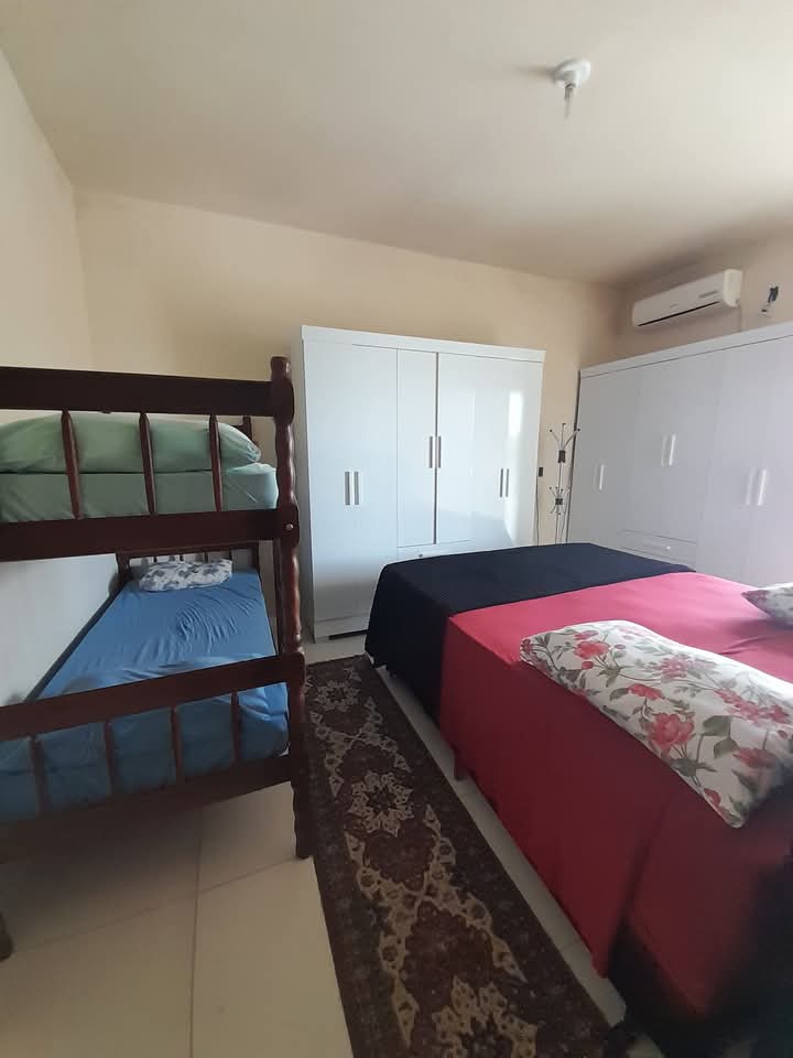 Sobrado na Região Central de Itapoá-SC